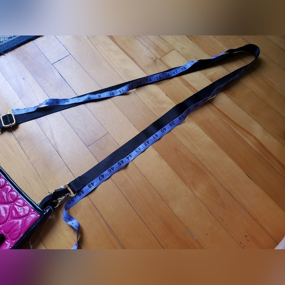 NWOT Betsey Johnson hot pink, red & black quilted hearts crossbody bag. - Picture 14 of 16